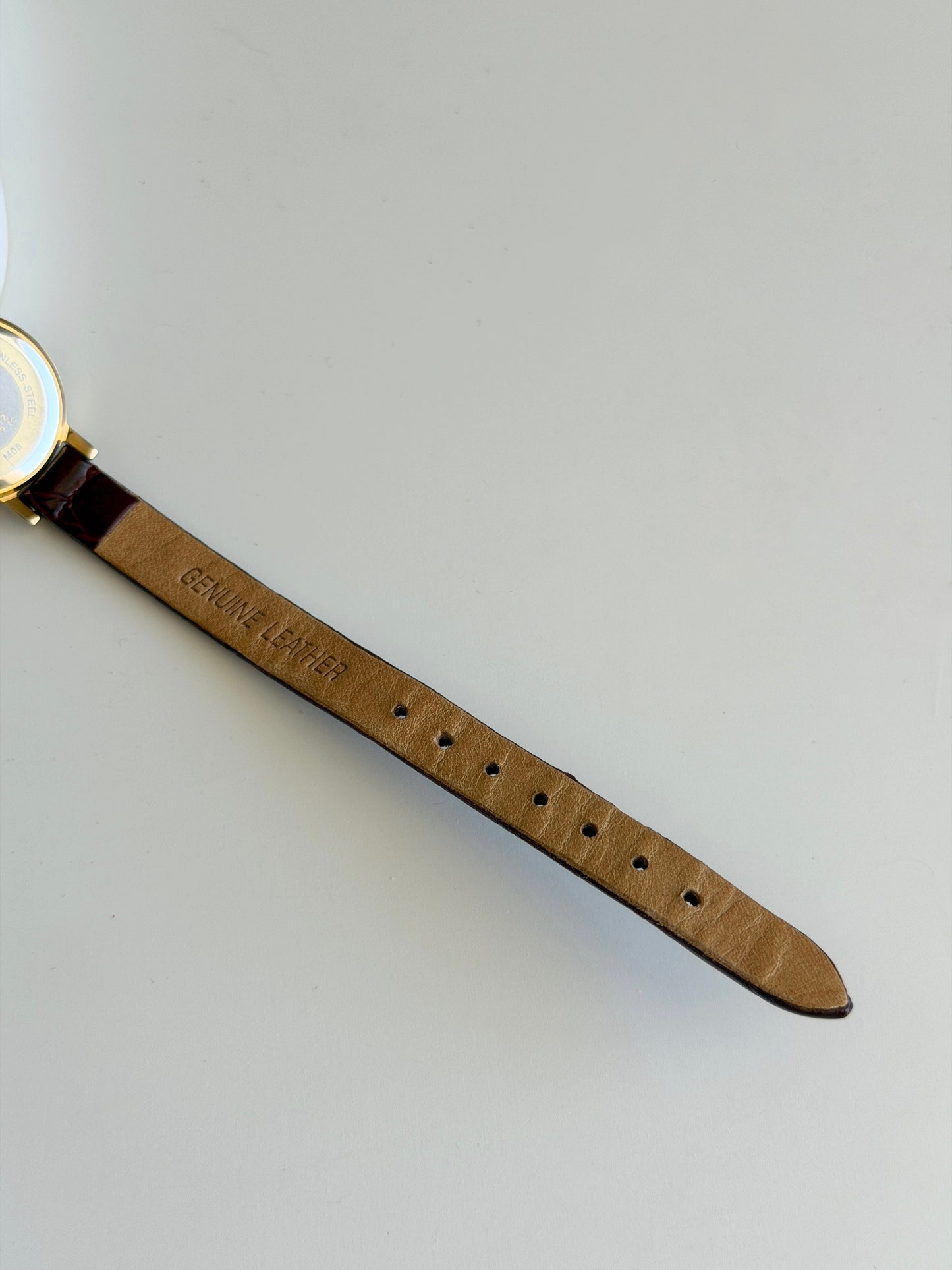 Classic vintage watch with leather strap