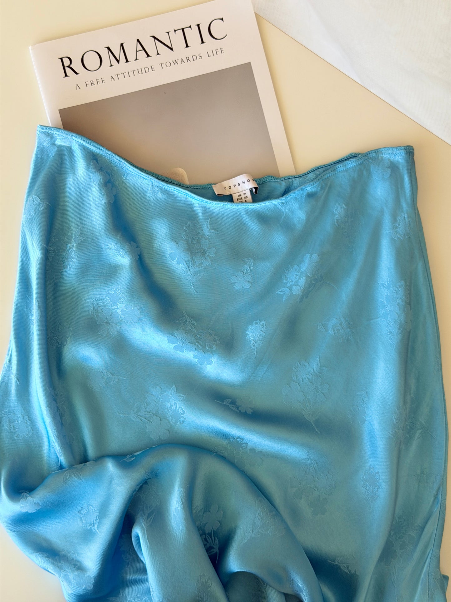 Stunning bias-cut midi/maxi viscose skirt
