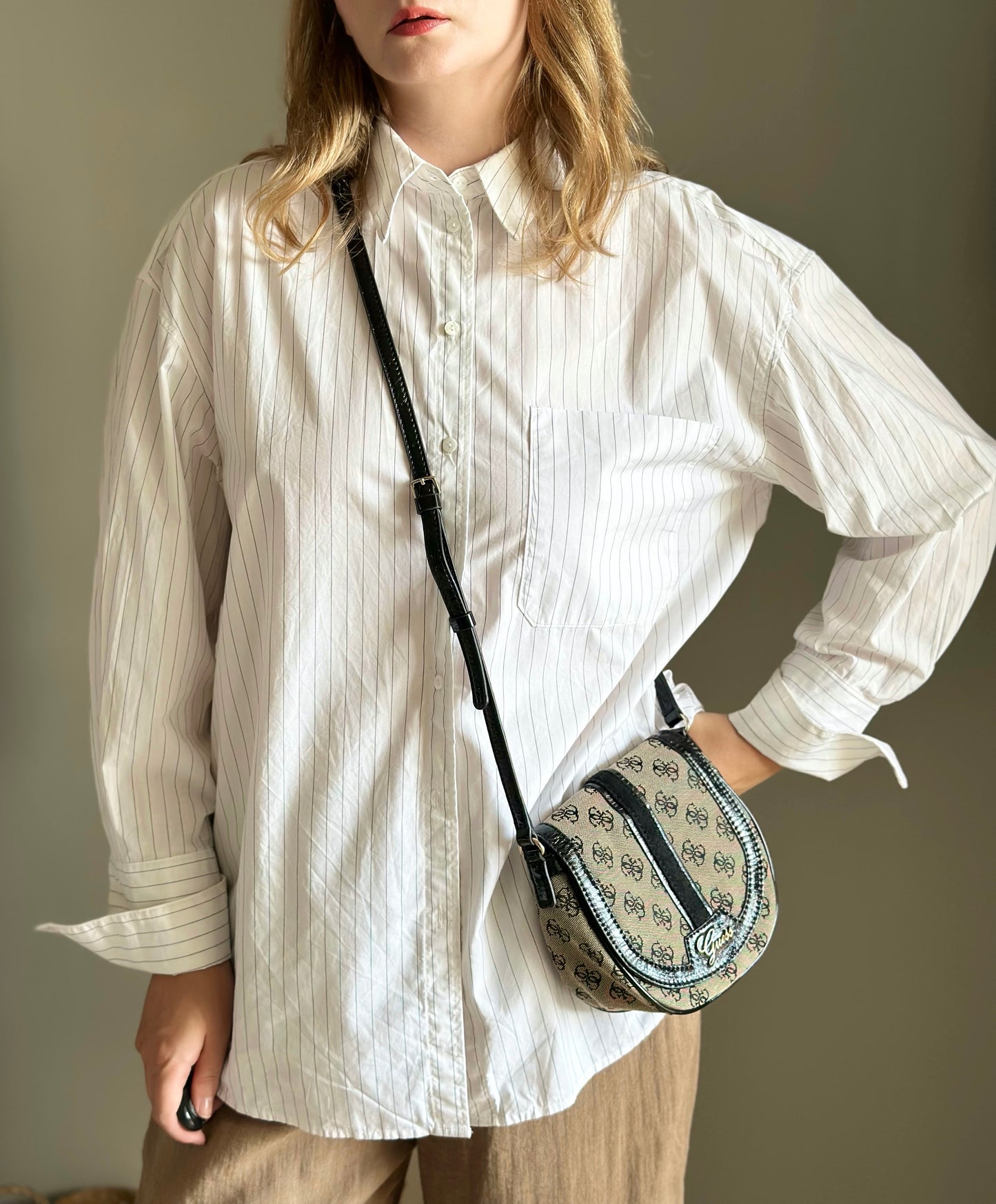 Vintage crossbody monogram saddle bag Guess