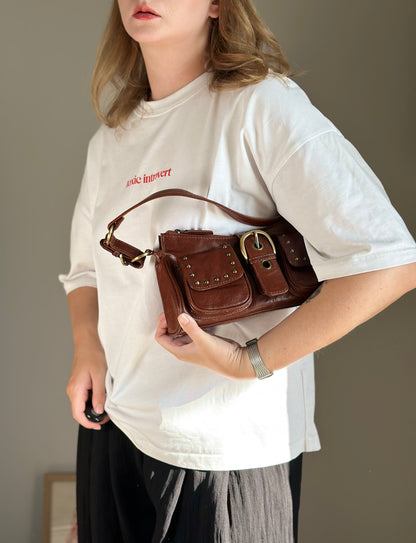 Leather shoulder bag in rich brown colour
