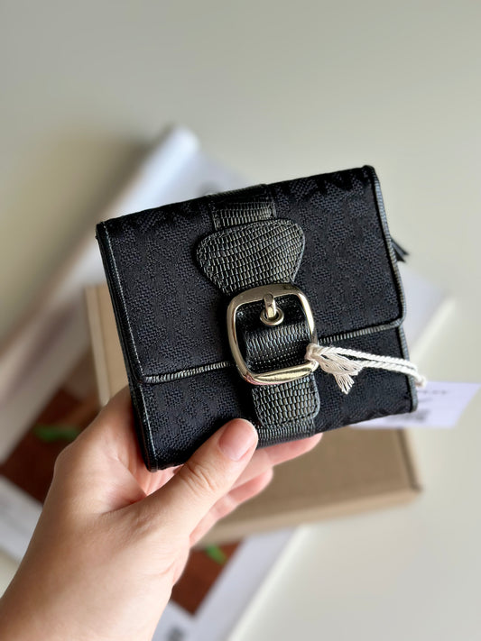 Classic and compact vintage DKNY wallet