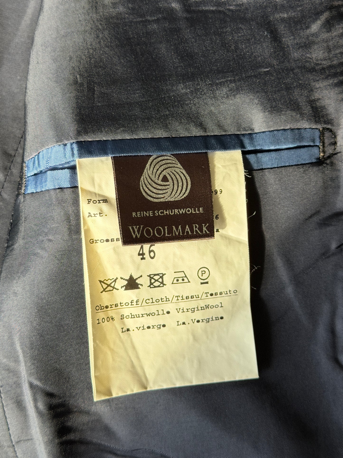 Sophisticated vintage black blazer with rhinestones