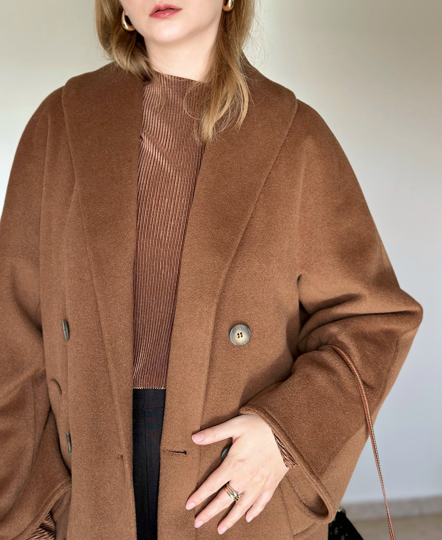 Elegant vintage wool-cashmere coat