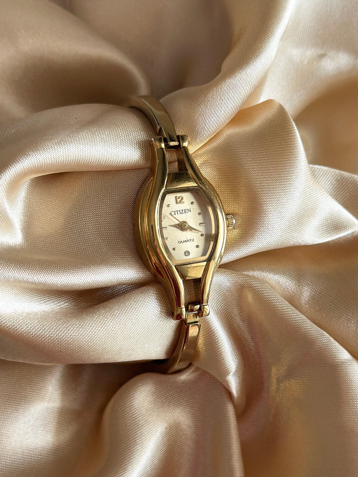 Lovely vintage Citizen watch (non-working)