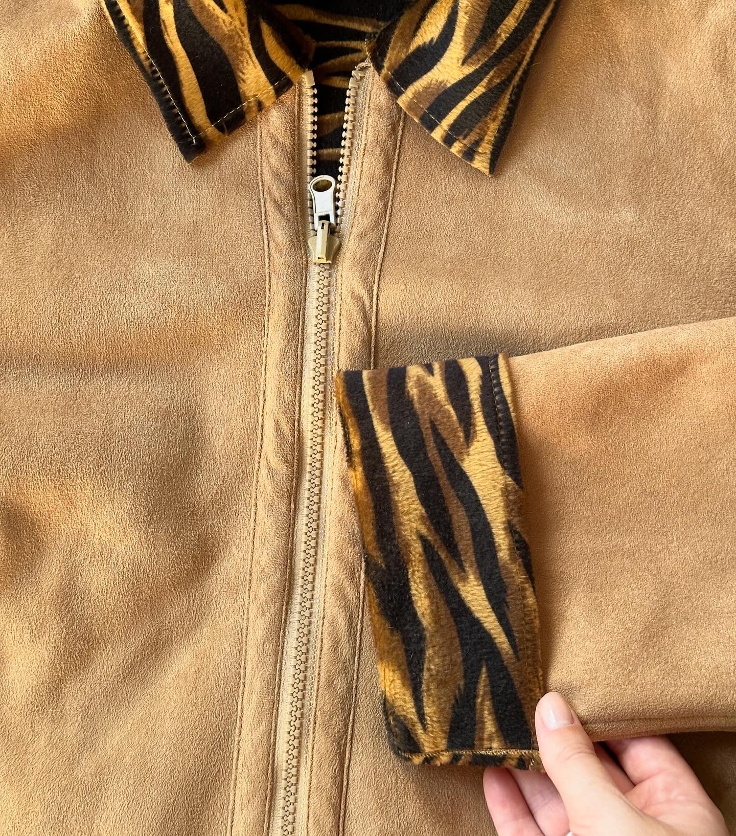 Vintage caramel jacket with 2 sides