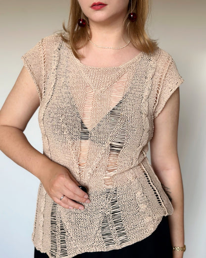 Trendy fitted vest top in a soft knit