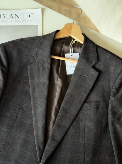 Timeless vintage Giorgio Armani wool blazer