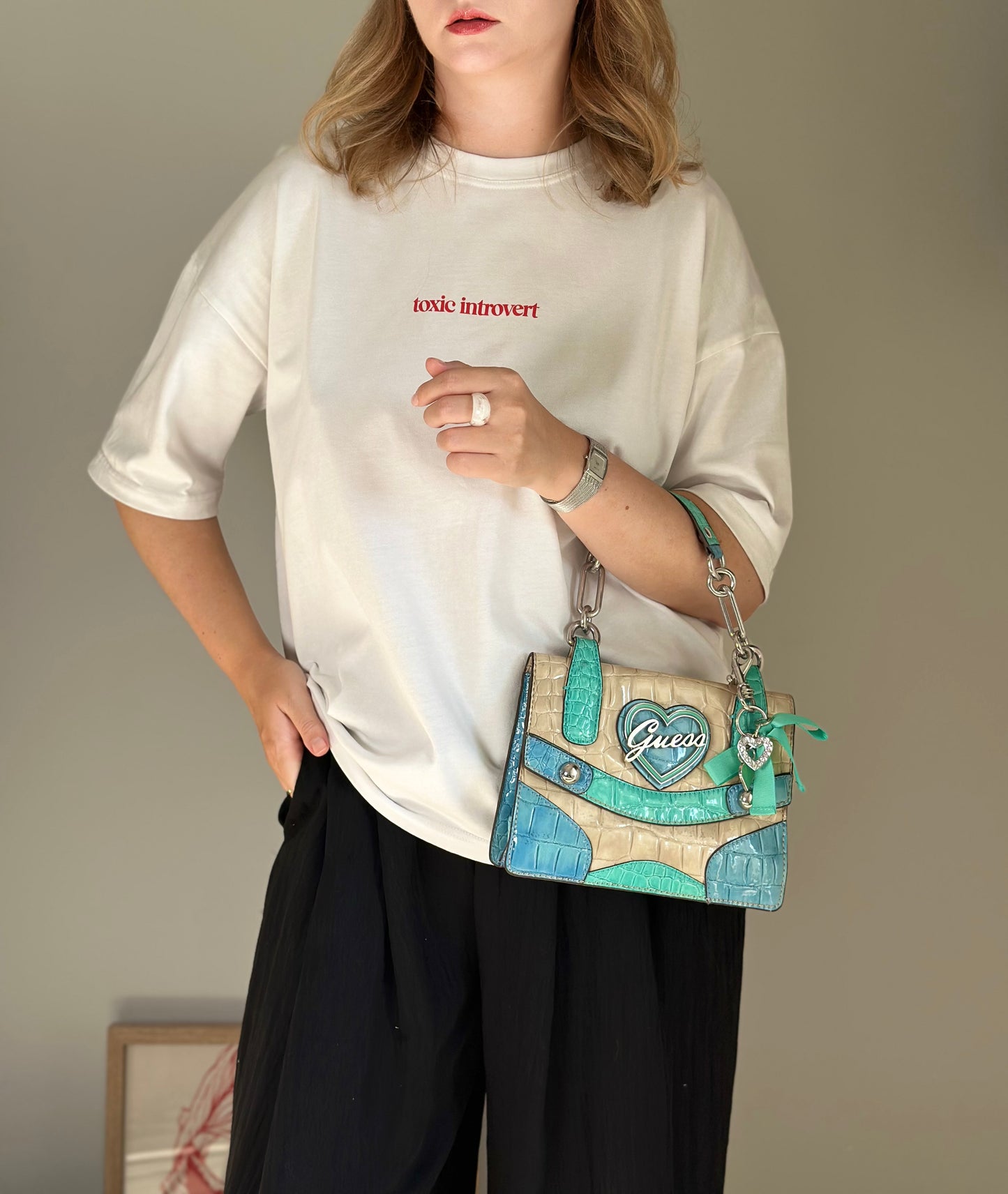 Playful vintage Guess handbag Y2K