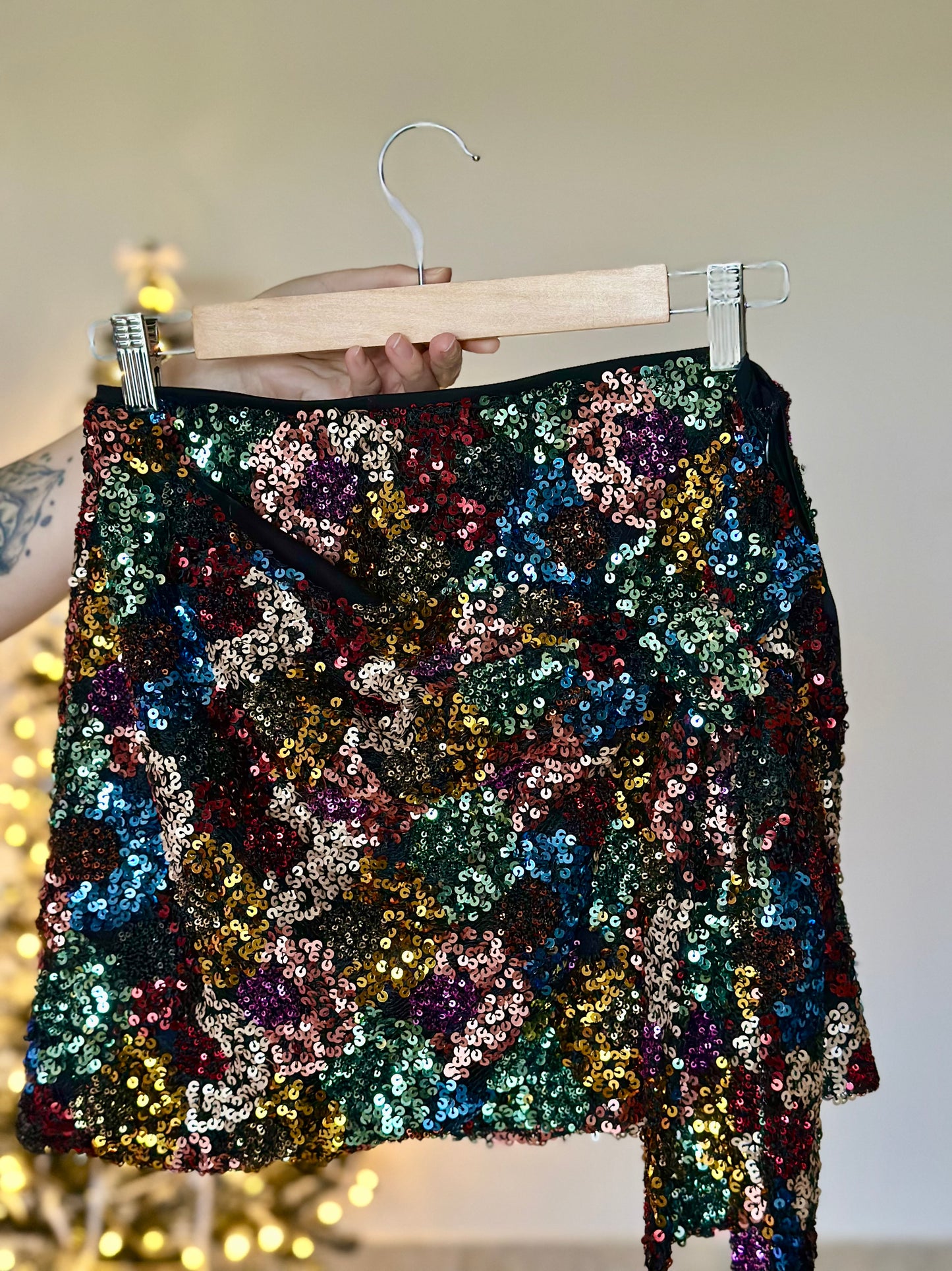 Mini skirt with colourful sequins ✨