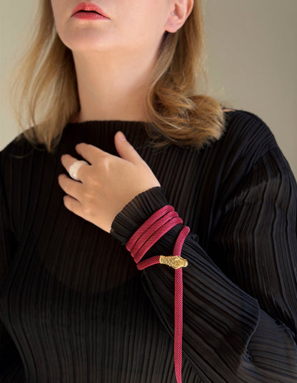 Striking vintage snake belt/necklace