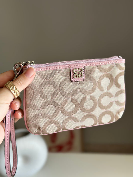Lovely Y2K Coach beige/pink wristlet