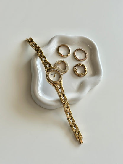 Charming vintage Accurist watch with 4 interchangeable bezels