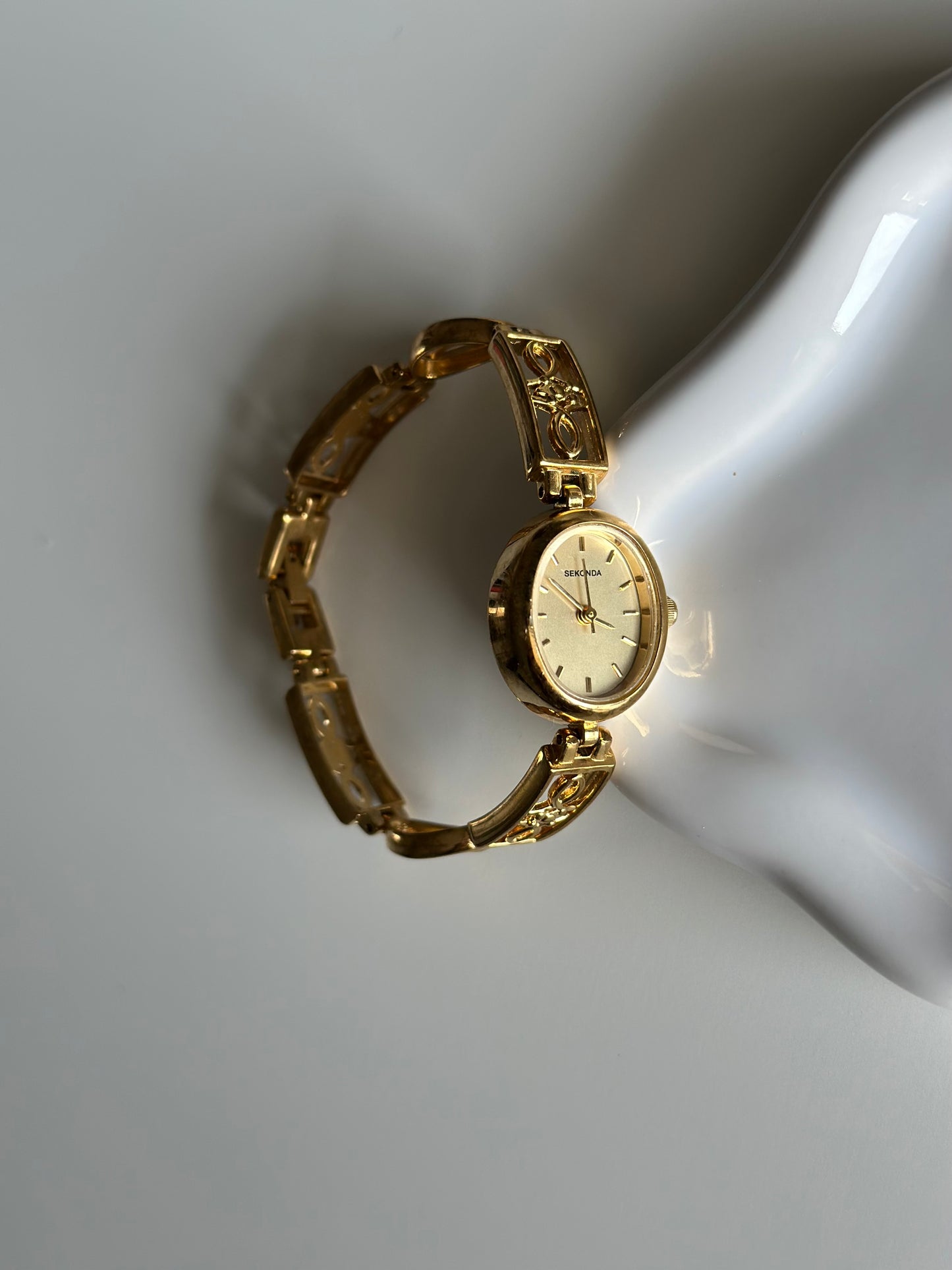 Charming vintage Sekonda watch