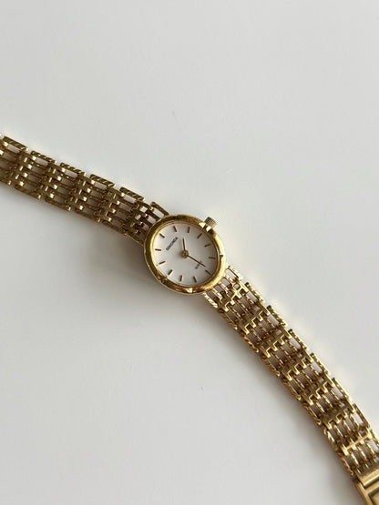 Charming vintage gold-tone Sekonda watch ✨