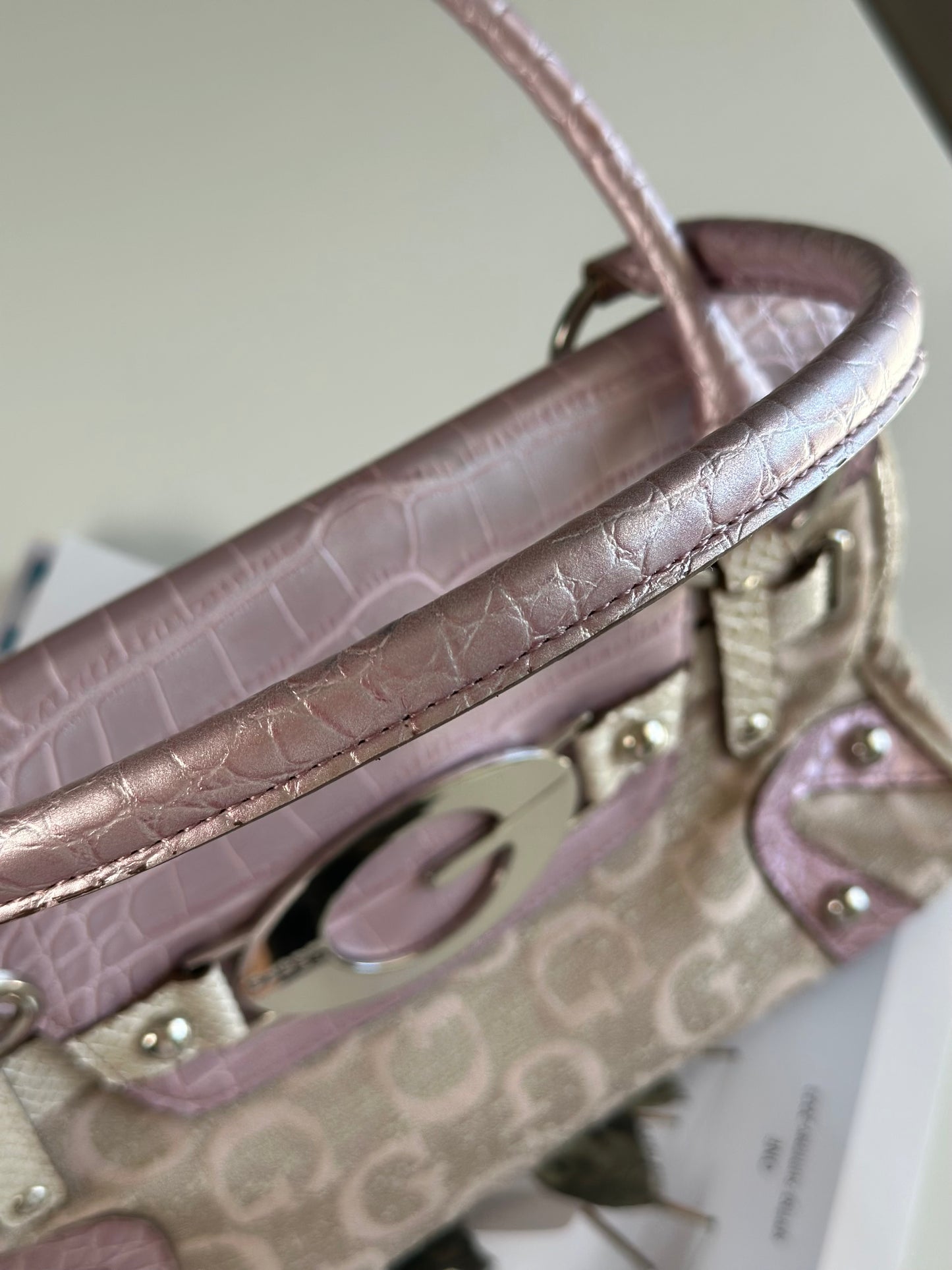 Vintage Guess handbag with playful Y2K charm