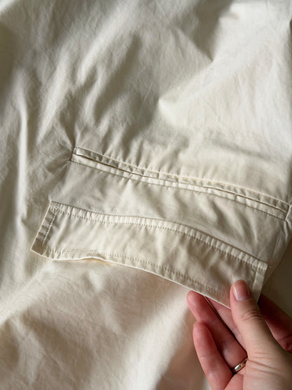 Minimalist cotton top in a soft cream shade