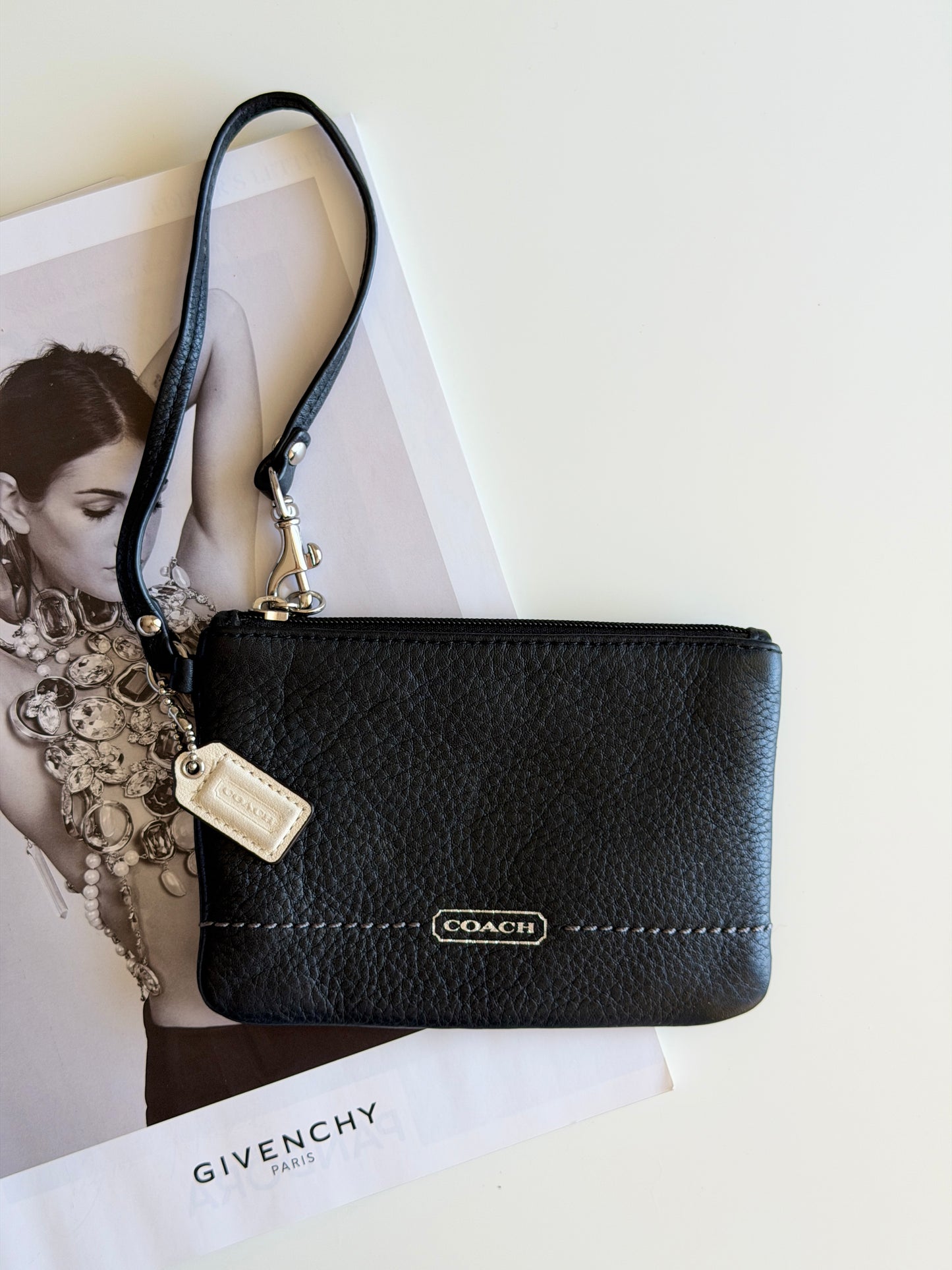Vintage Coach leather wristlet