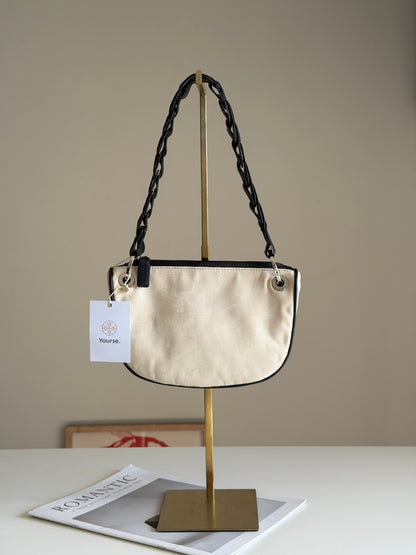 Stylish vintage DKNY cream shoulder bag