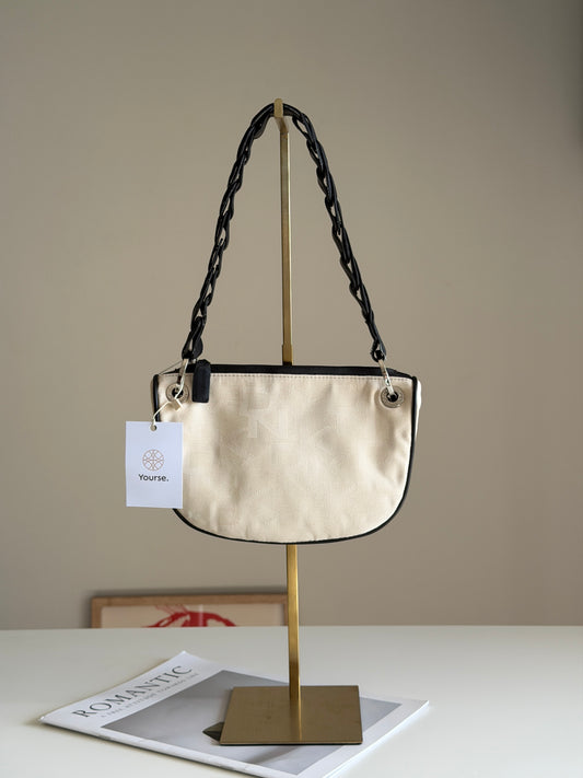 Stylish vintage DKNY cream shoulder bag