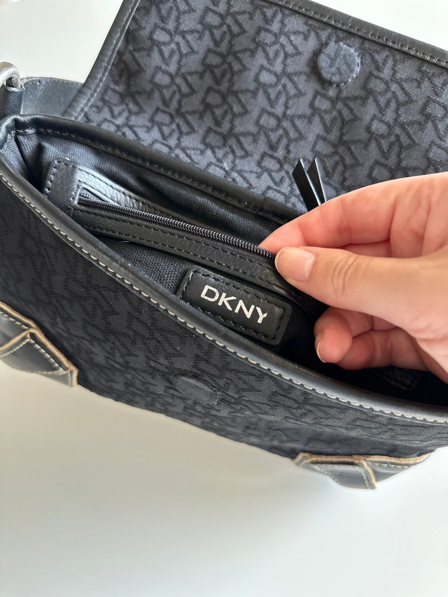 Amazing vintage baguette bag DKNY