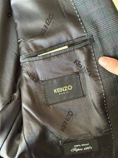 Exceptional and authentic vintage blazer from Kenzo