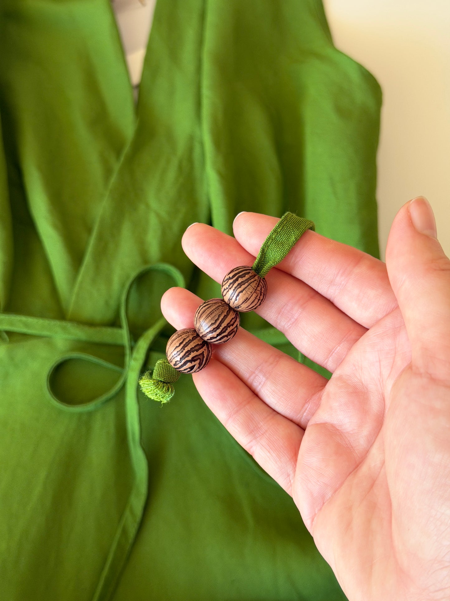 Vibrant green halter-neck linen dress