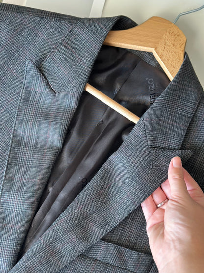 Exceptional and authentic vintage blazer from Kenzo