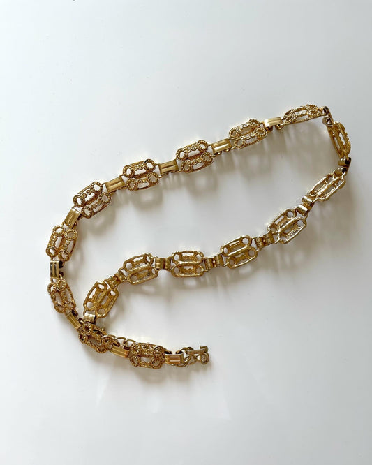 Amazing vintage gold-tone chain belt