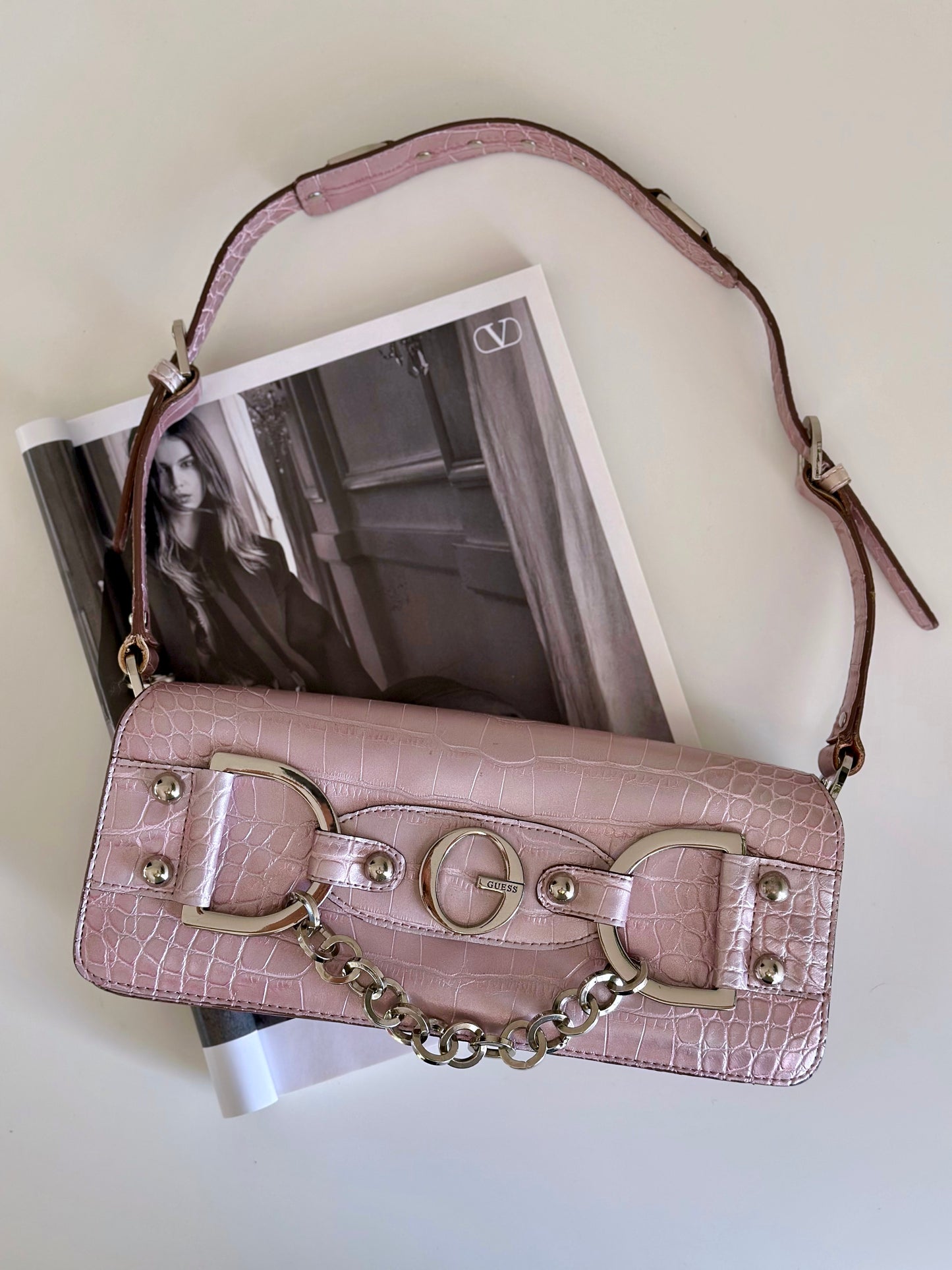 Amazing authentic vintage pink bag Guess