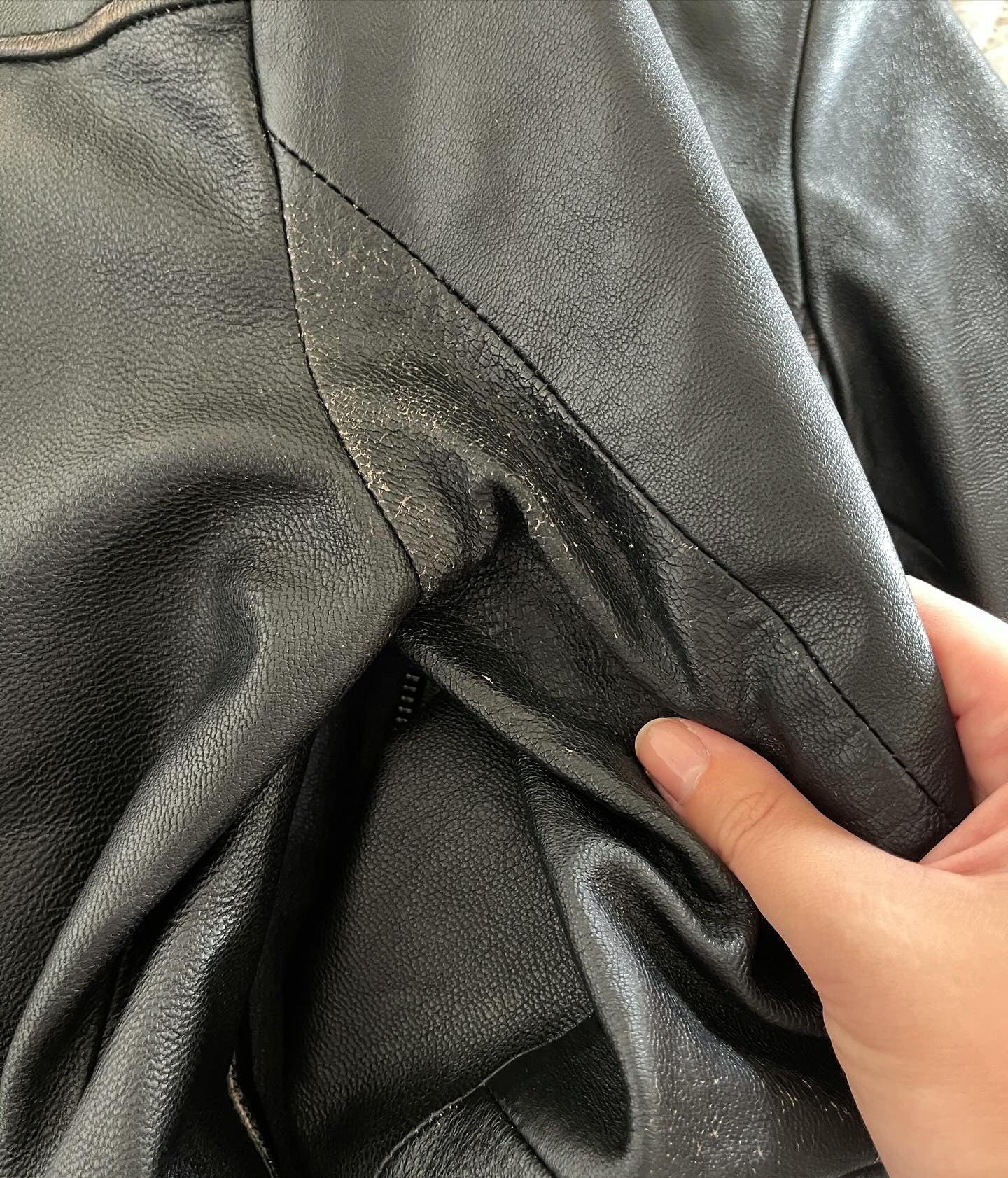 Stunning vintage distressed leather jacket Marc Aurel