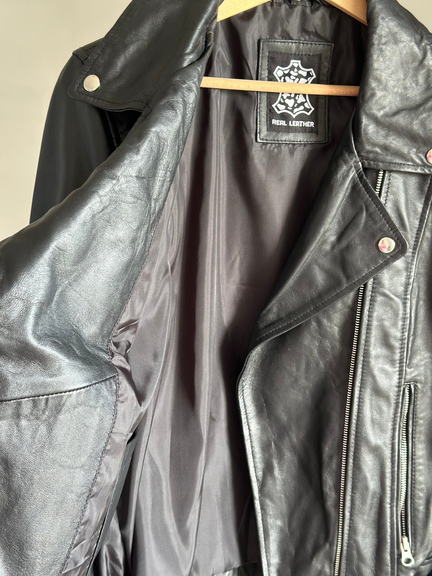 Classic vintage black biker leather  jacket