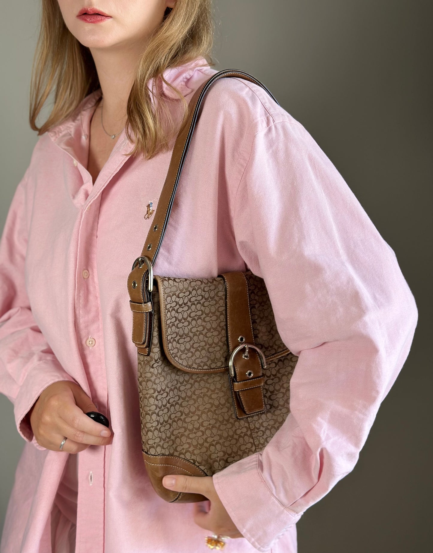 Stunning vintage Coach shoulder bag