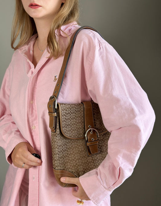 Stunning vintage Coach shoulder bag