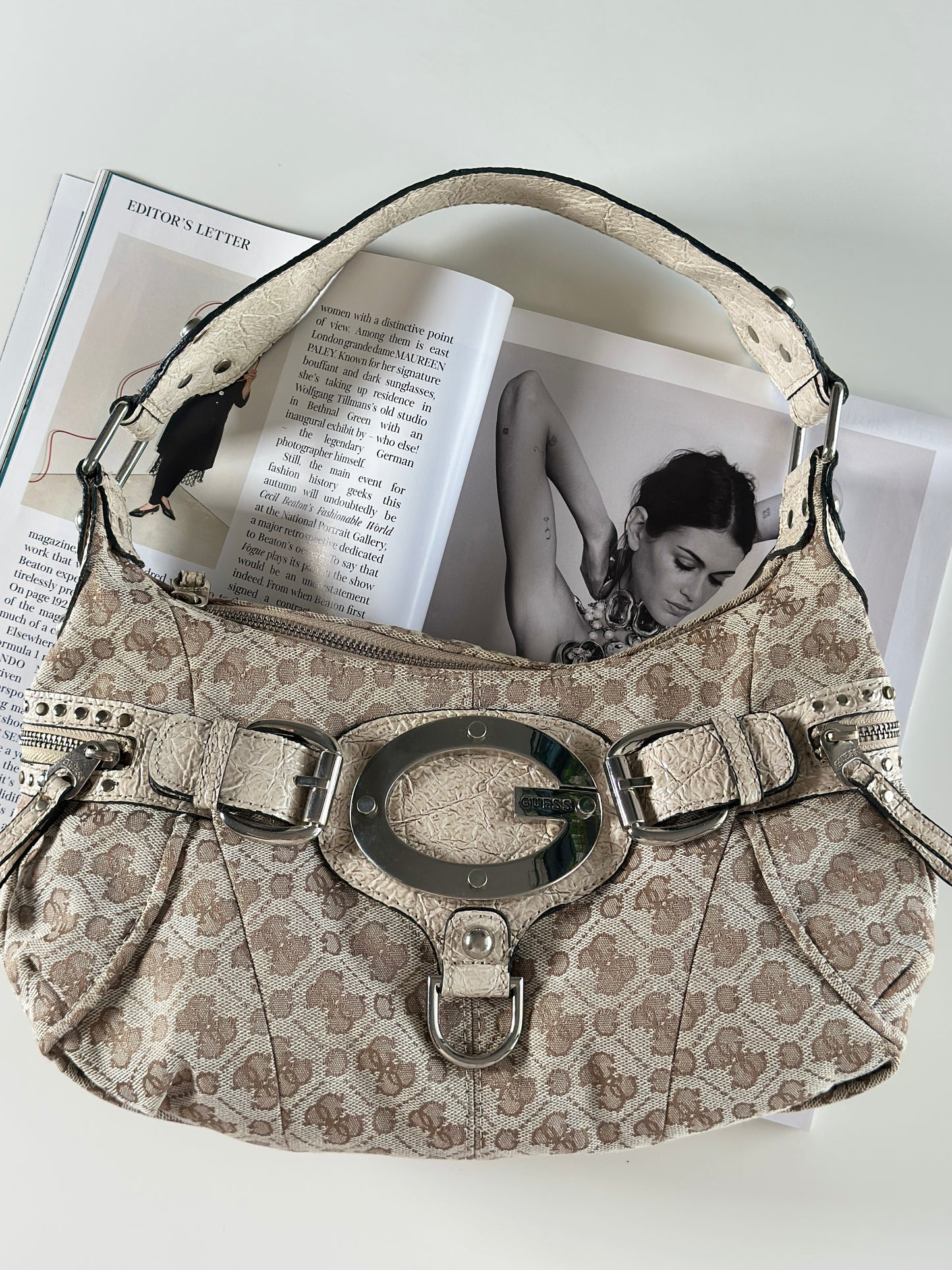Iconic vintage Guess shoulder bag 2000s