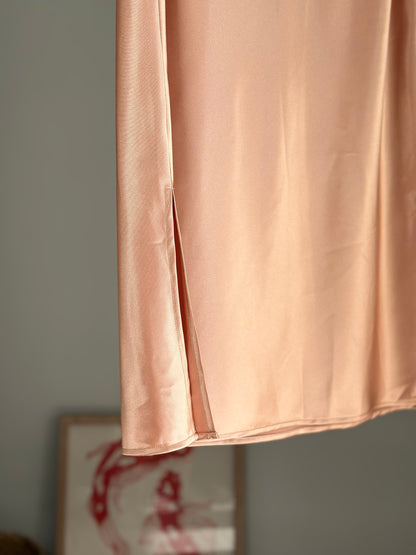 Elegant satin midi skirt