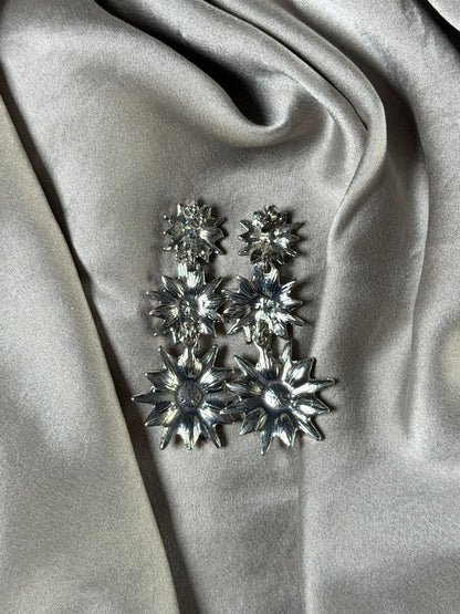 Dazzling vintage earrings