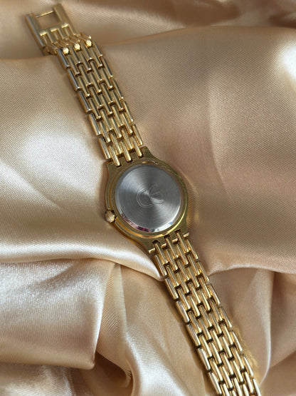 Beautiful vintage Kelia watch with classic design