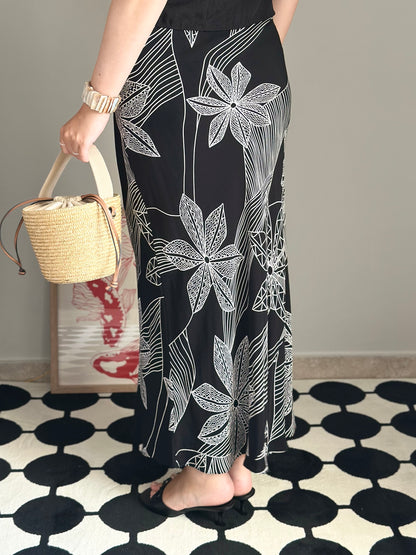 Stunning vintage maxi viscose skirt by Wallis