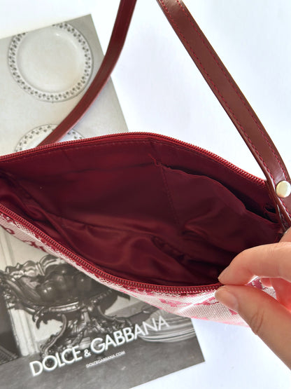 Chic vintage small clutch bag