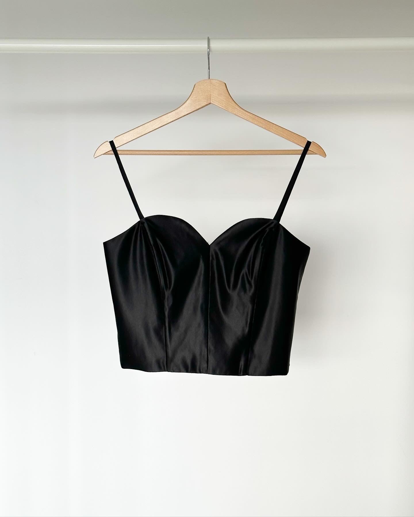 Amazing satin corset top by Rinascimento brand