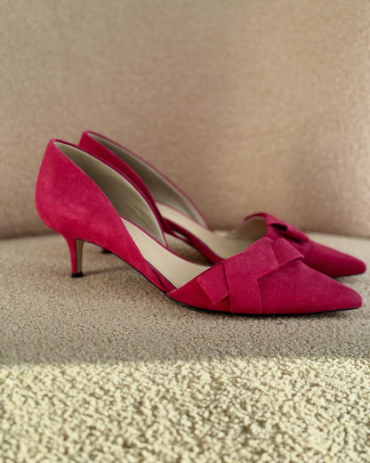 Elegant pink kitten heels with pointed toe