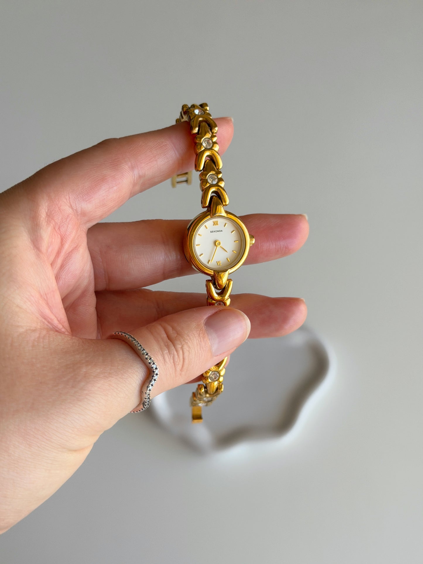 Vintage Sekonda gold-tone watch with crystals