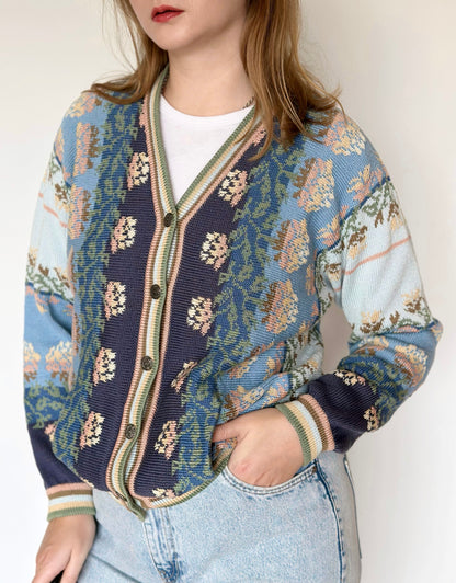 Charming vintage 100% cotton cardigan