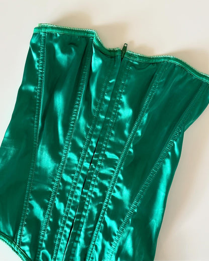 Beautiful satin corset top 💚