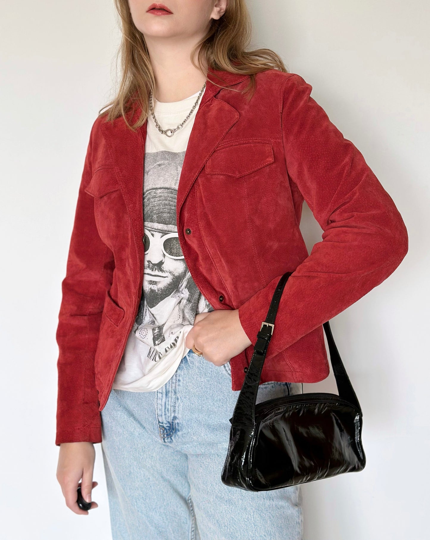 Striking vintage 100% leather jacket