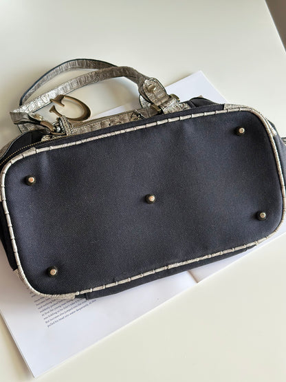 Vintage Guess satchel bag from 2000s