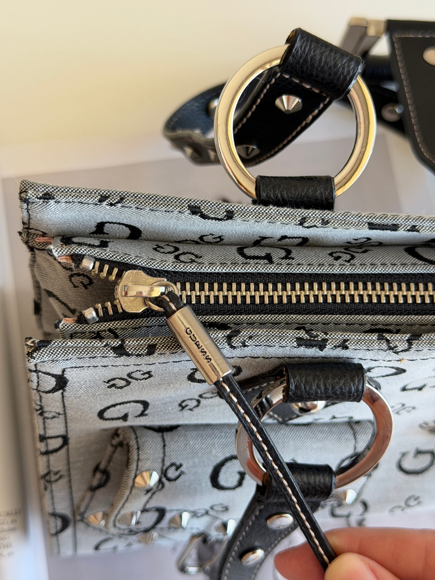 Vintage Guess bag in grey monogram Y2K