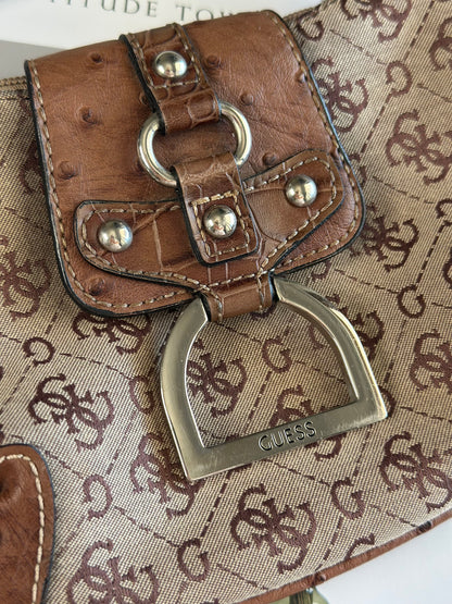 Charming vintage mini Guess bag from 2000s