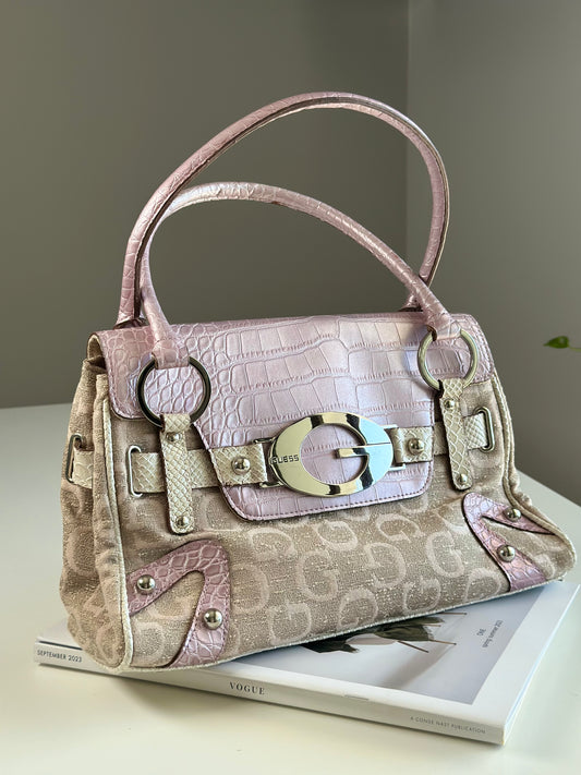 Vintage Guess handbag with playful Y2K charm