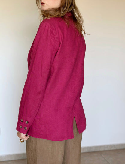 Stunning vintage Caroll blazer in a vibrant fuchsia pink
